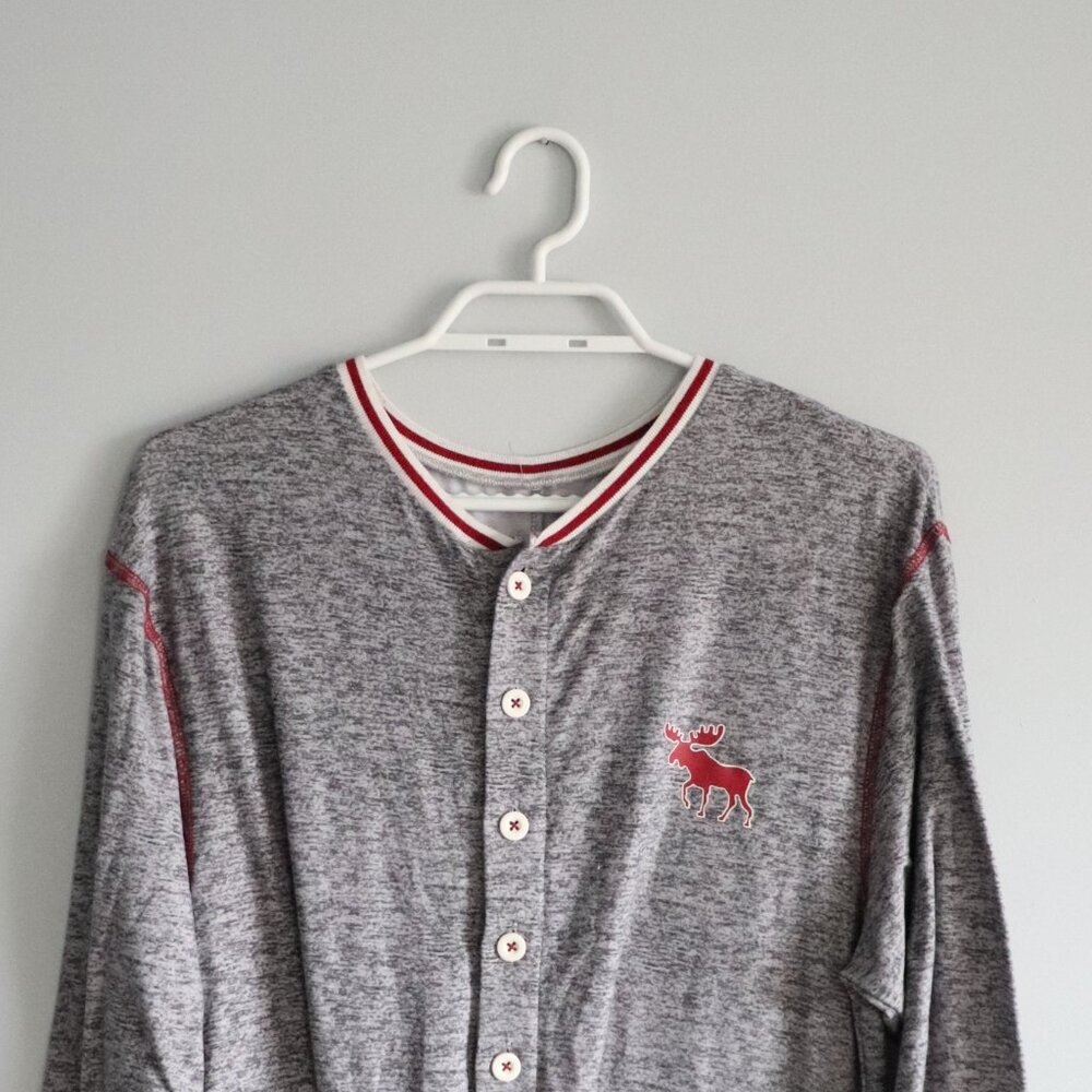 Fammy Jammies Unisex Sz M Grey One Piece Stretch Skinny Buttoned Lounge Pajamas